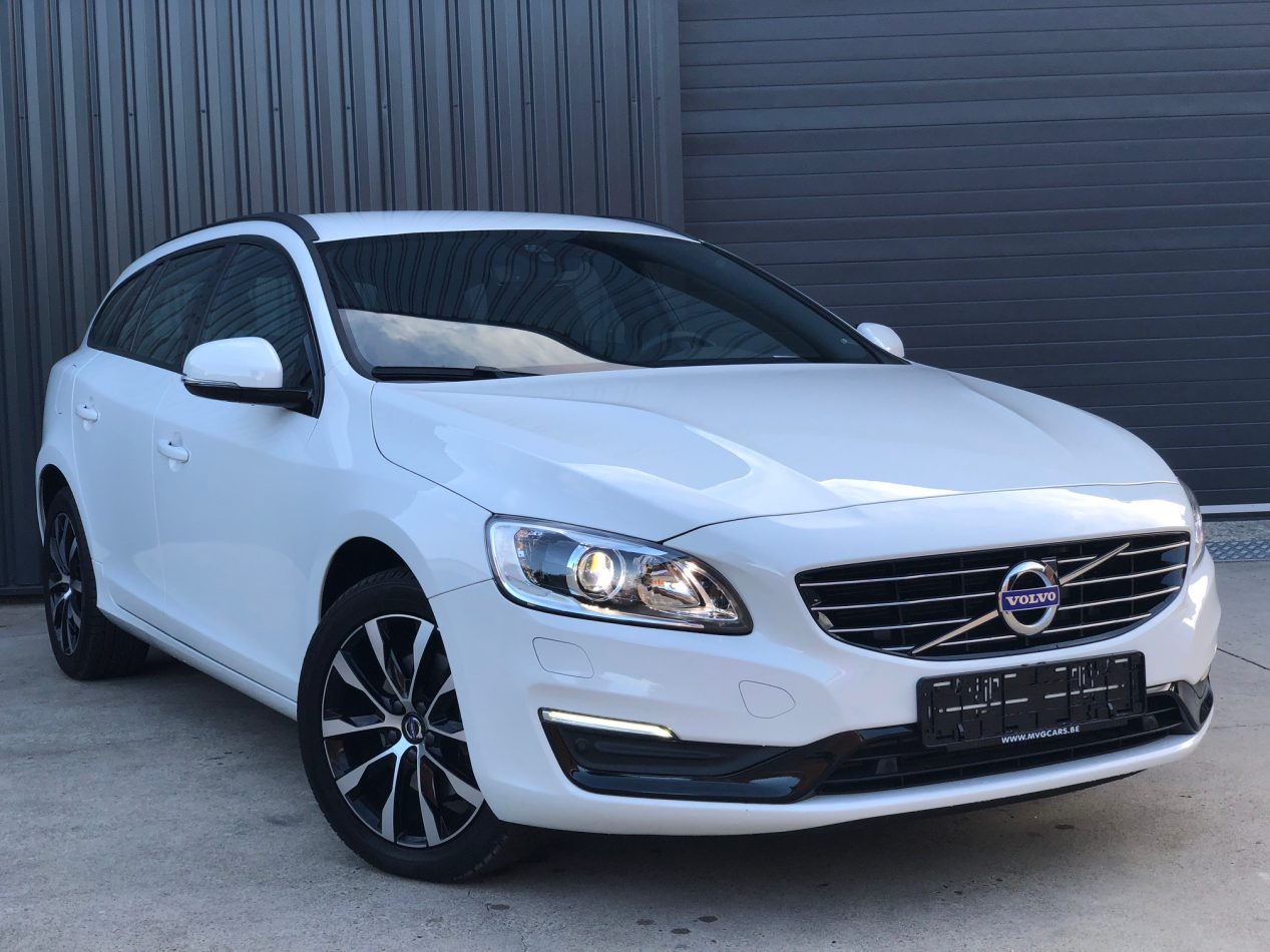 Volvo V60 T3 Automaat Dynamic Edition Mvg Cars